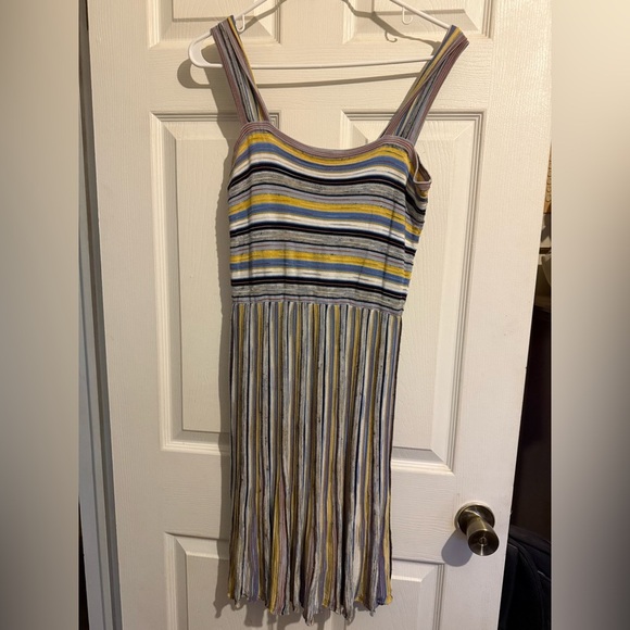 Missoni Dresses & Skirts - M MISSONI Striped Multicolor Sleeveless MIDI Dress Size 6